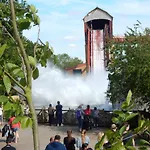 Flamingo Land - Cedar Wood Cw49 *